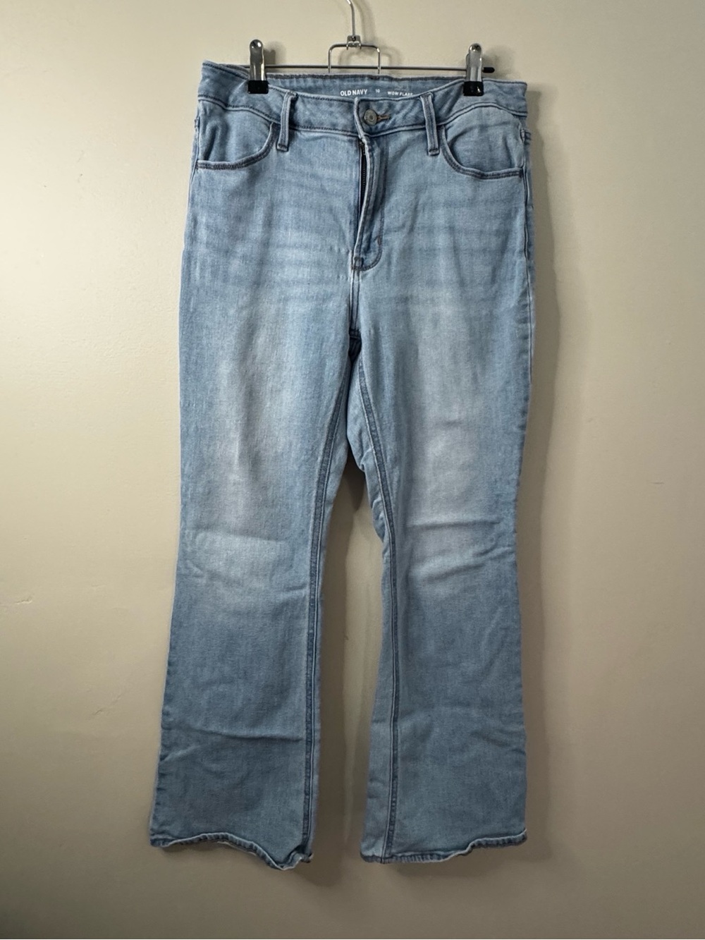 Old Navy High Rise WOW Flare Jeans Size 10 Light Wash Stretch Denim